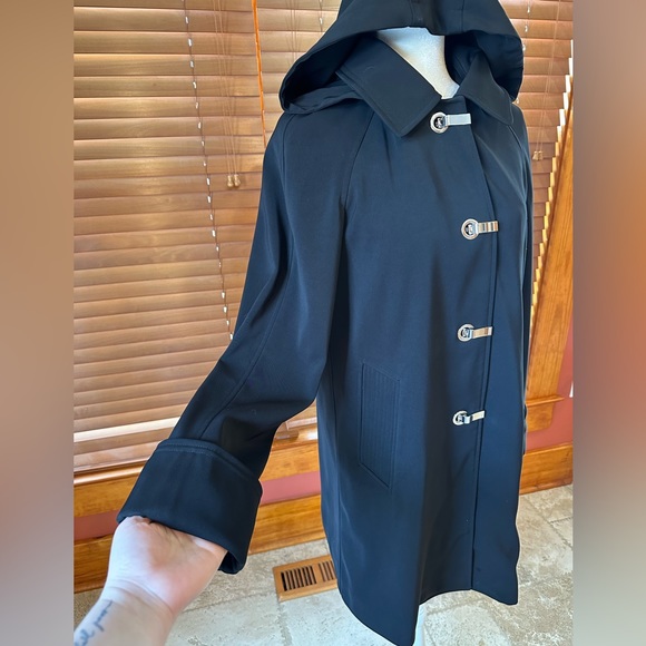 Michael Kors Black Trench Overcoat Silver Hook Closure Sz S MSRP $298 - Picture 5 of 9